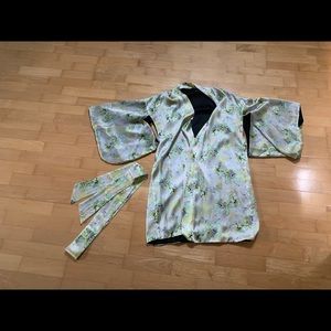 Victoria secret designer collection robe 100% silk